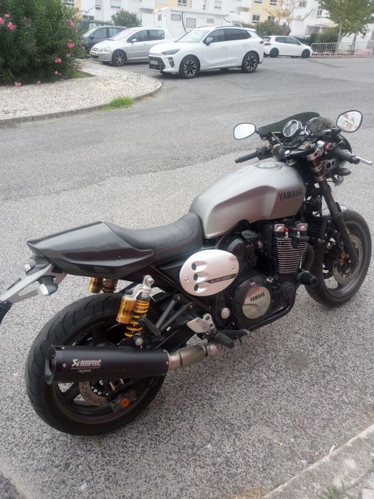 Yamaha xjr 1300 racer