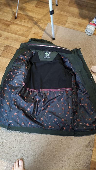 Тепла чоловіча зимова куртка F-TSH. б/у