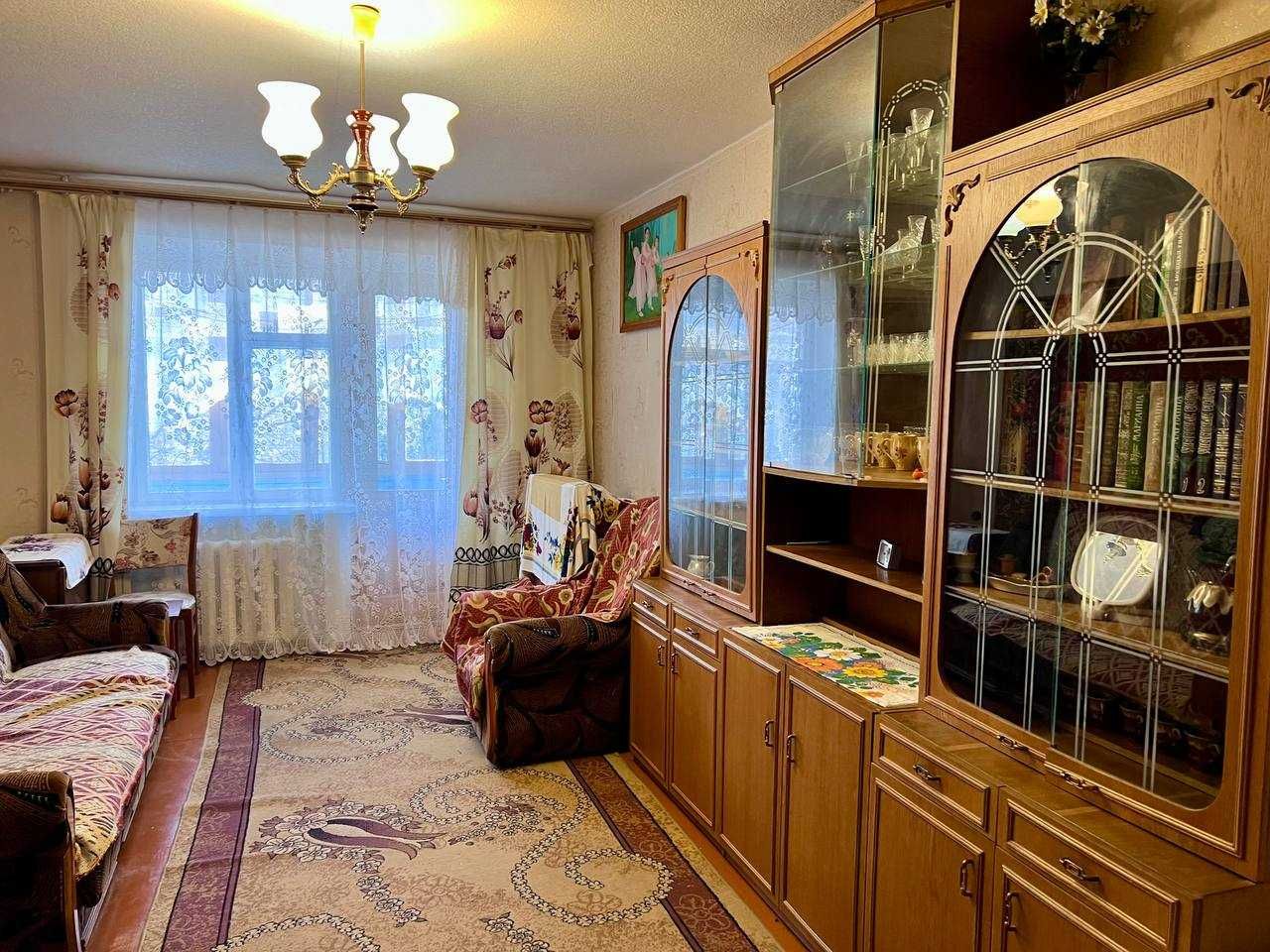 Продам 2-х комнатную квартиру ул. Николая Карищенко