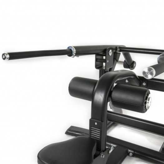 Maszyna na wolny ciężar do ćwiczeń mięśni tricepsów