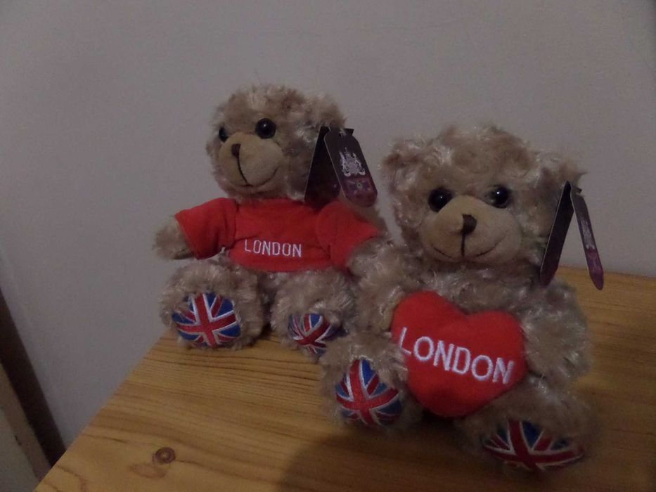 Lote de roupa, calçado e acessórios. Tudo Novo!