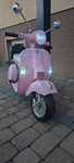 Motorek na akumulator dla dzieci Vespa