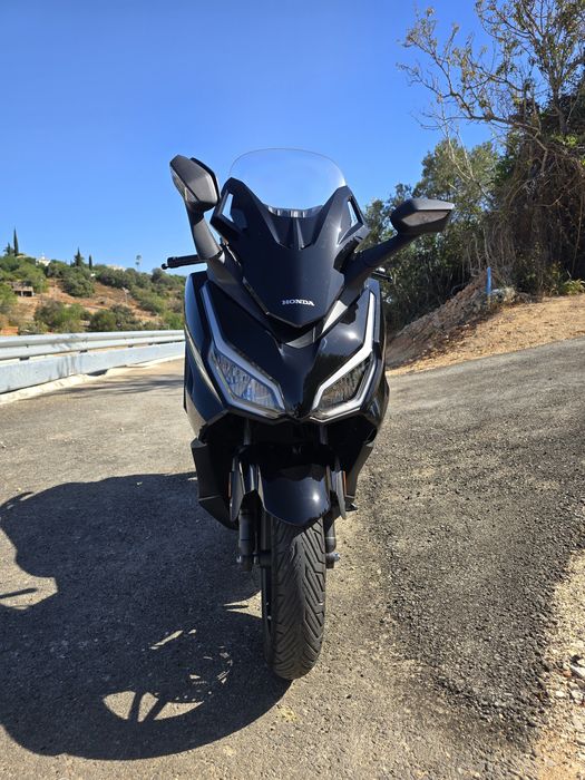 Honda forza 350 25