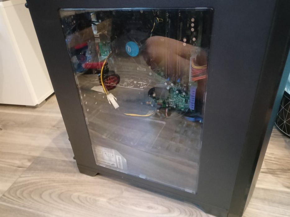 Komputer PC do gier i pracy