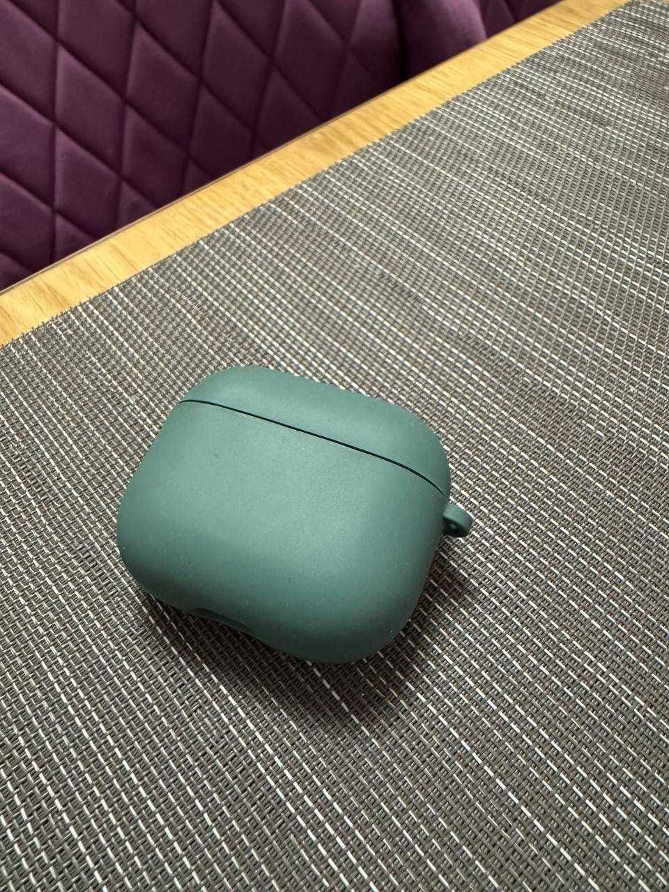 Навушники AirPods 3 with MagSafe Charging Case у відмінному стані