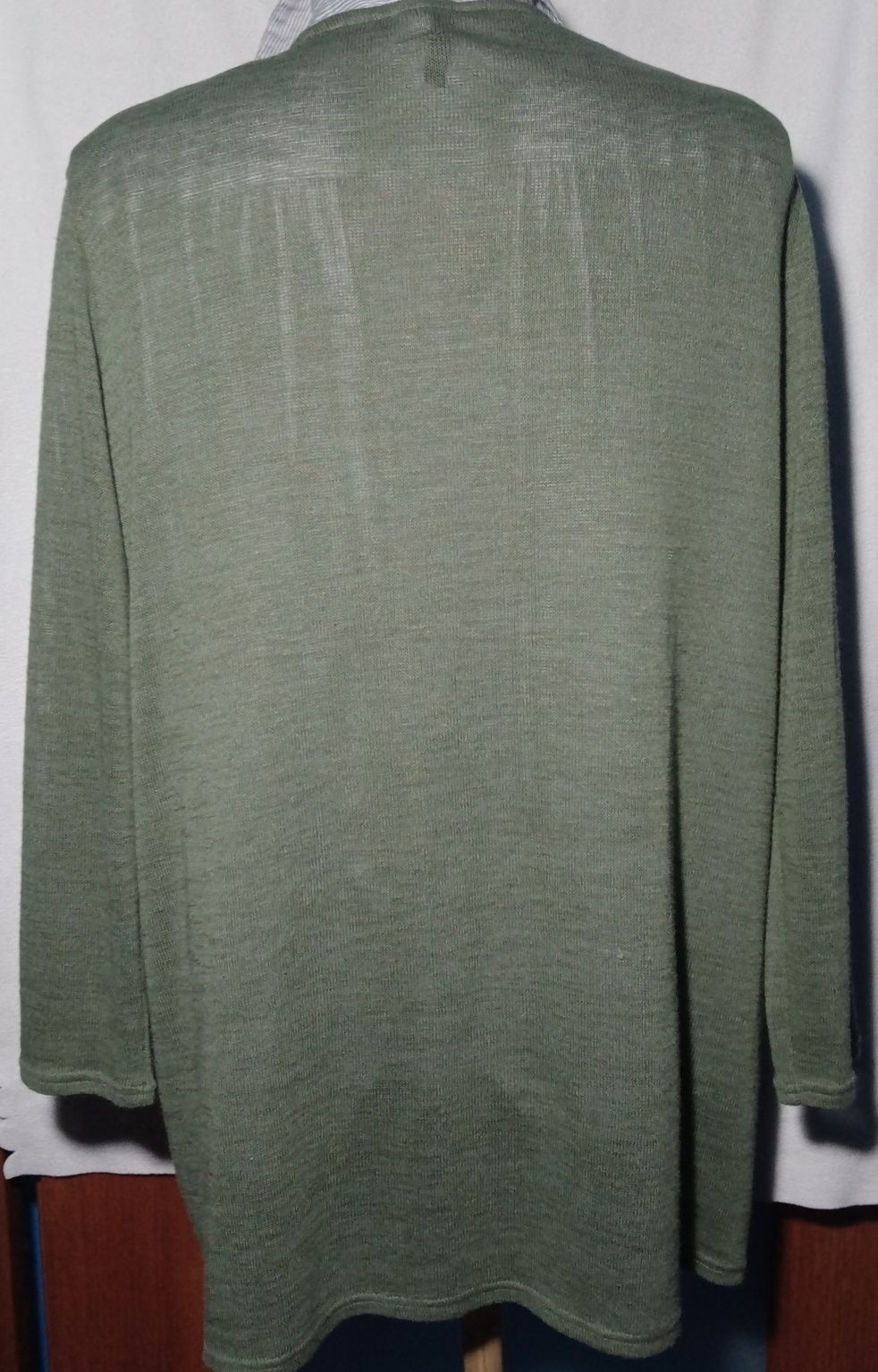 Cienki zielony sweter damski, rozmiar L, H&M , idealny na wiosnę i lat