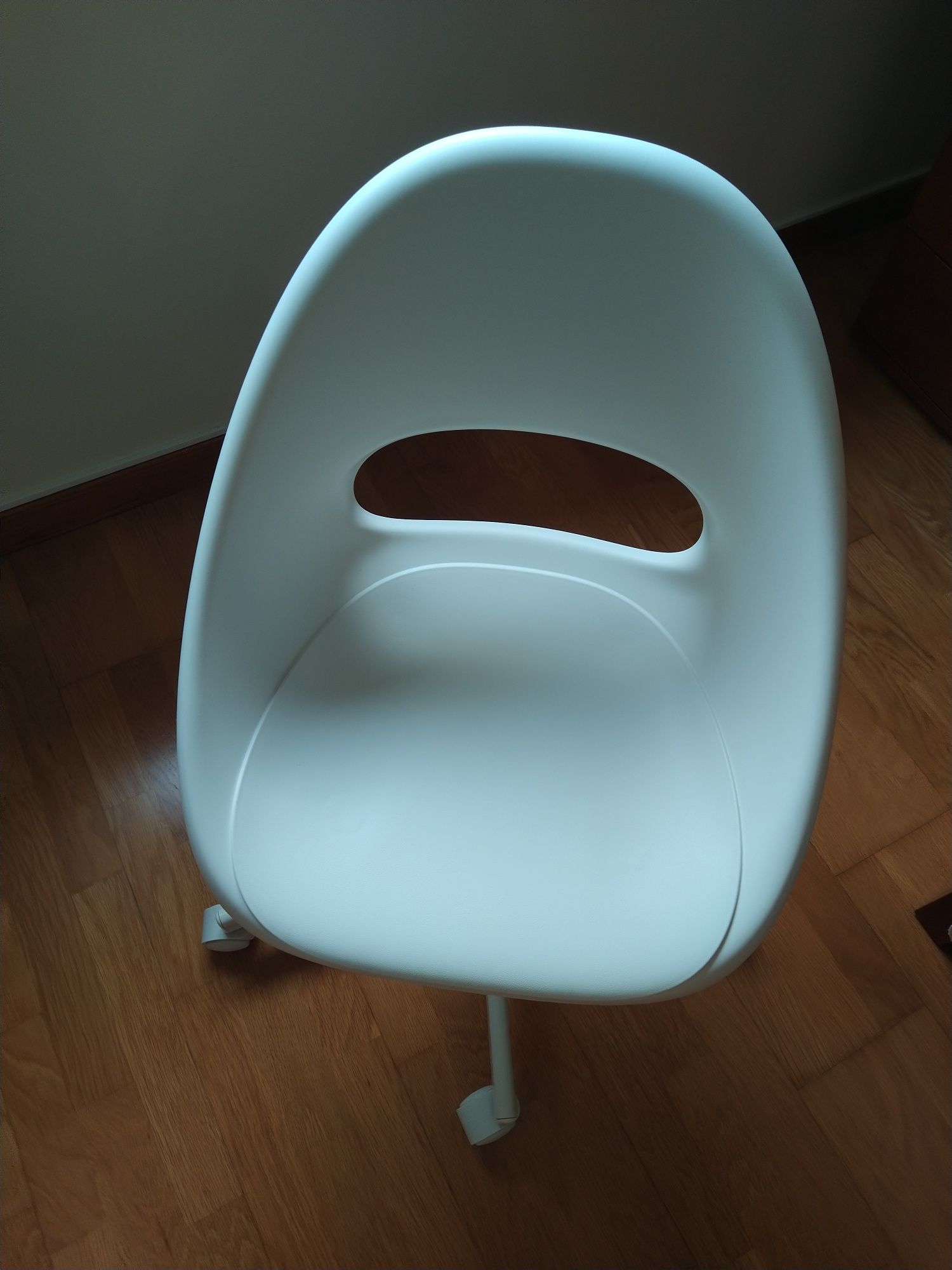 Cadeira IKEA secretária