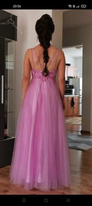 Sukienka długa wieczorowa na wesele