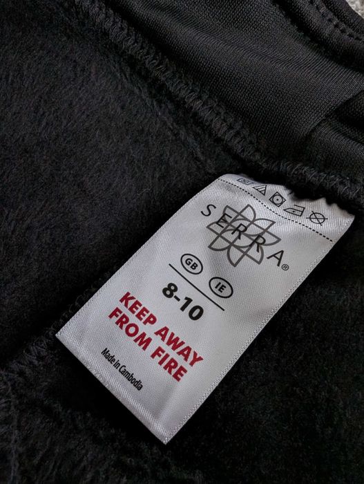 Czarne ocieplane futerkiem spodnie legginsy 128 - 134 - 140 jak nowe