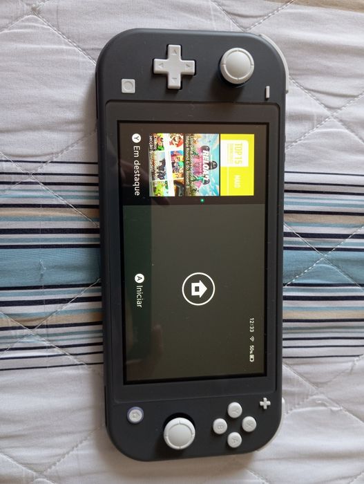 Vendo Nintendo Switch Lite