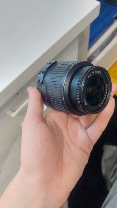 Об'єктив для фотоапарата NIKON D3100 (18-55mm)