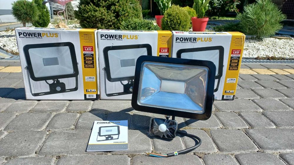 Потужний світлодіодні прожектор powerplus powli20301