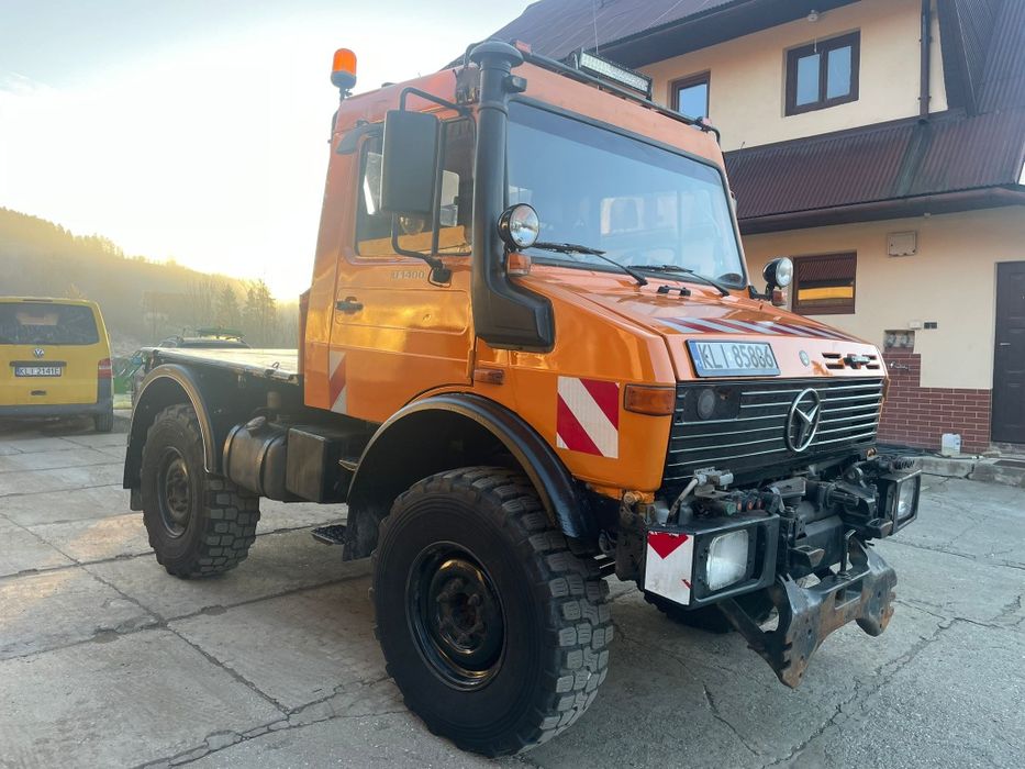 Unimog U1400 do odsniezania
