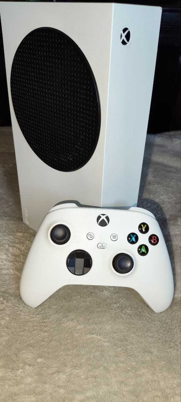 Xbox series s 500 ГБ + акаунт з іграми