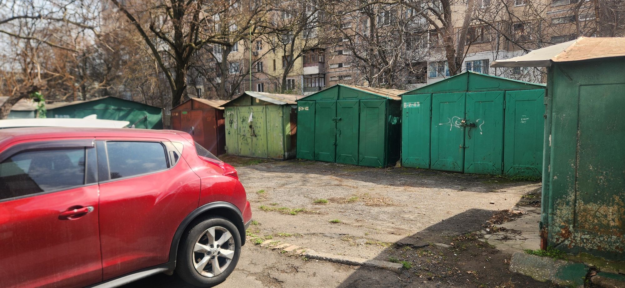 Гараж без места разборной