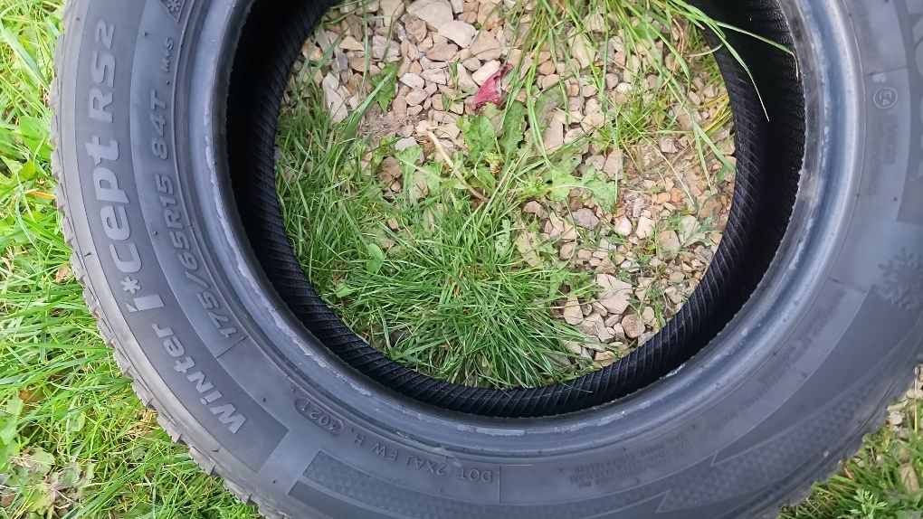 Opony zimowe Hankook Wi-Cept Rs3 W462 175/65R15 84T 2021