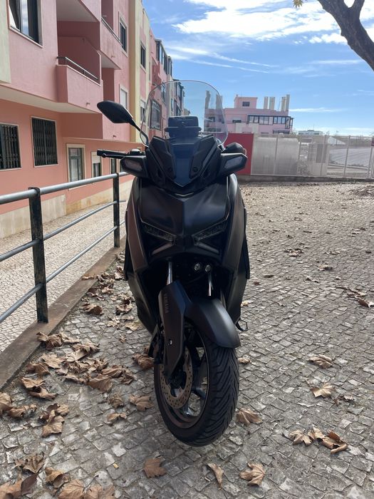 Vendo Yamaha XMAX-300
