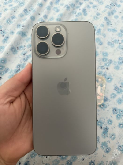 Vendo iphone 15 pro max , 256gb