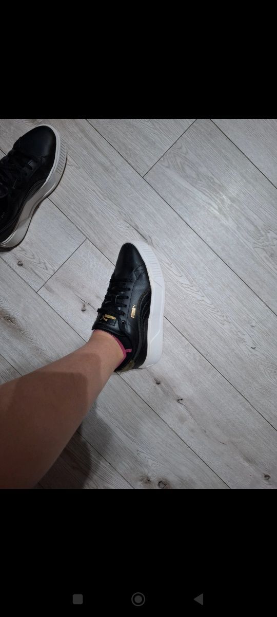 Buty sportowe Puma 38 czarne ze złotym