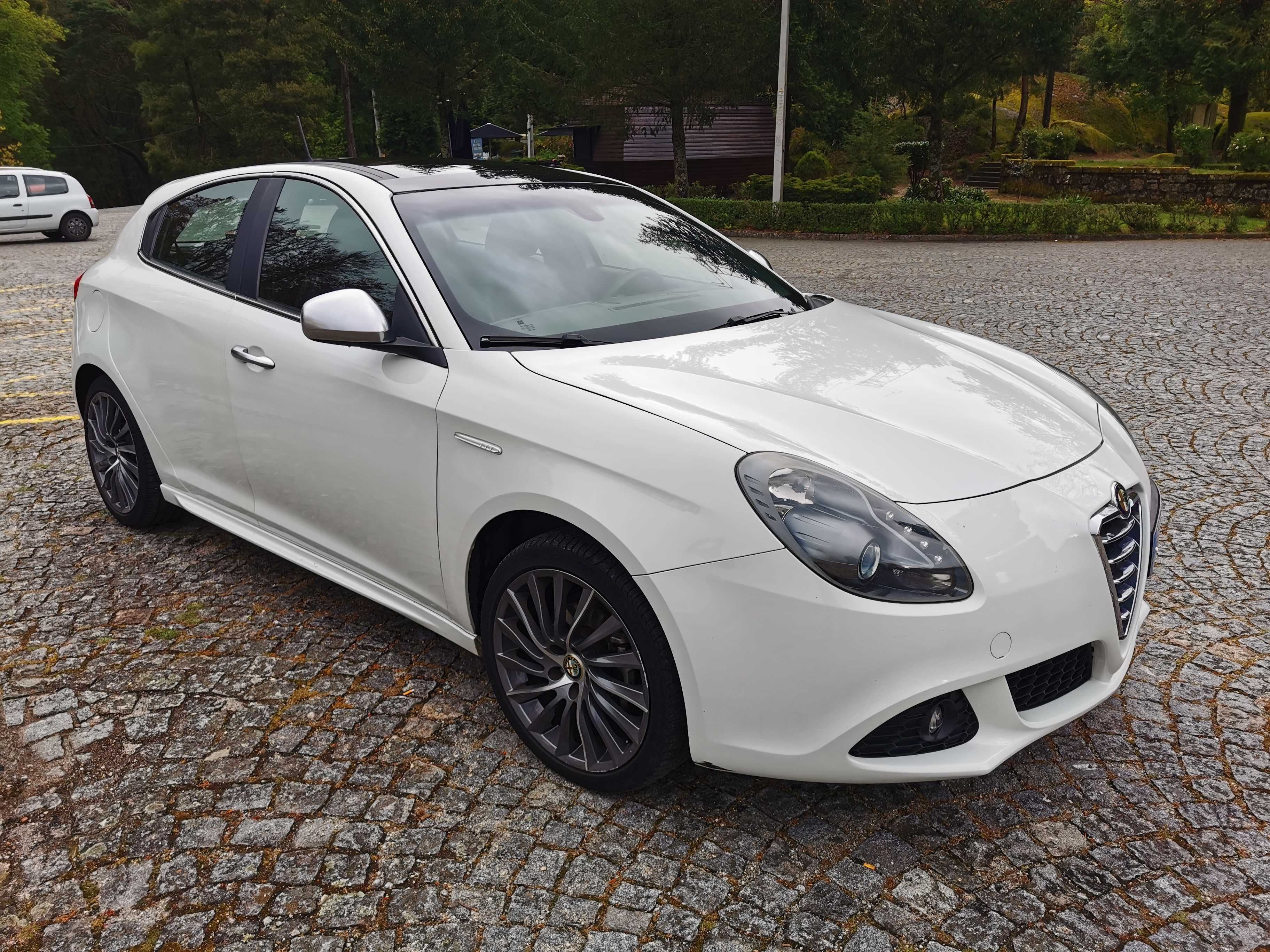 Alfa Romeo Giulietta 1.6 JTDM Distinctive com pack Sport