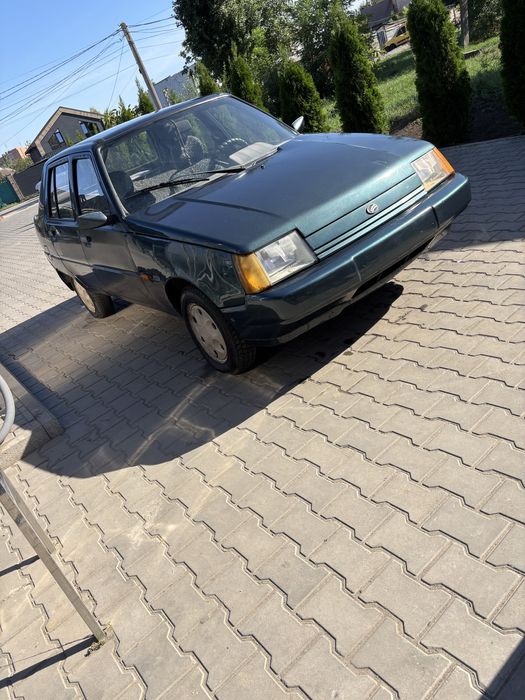 Продам автомобиль ЗАЗ 1103