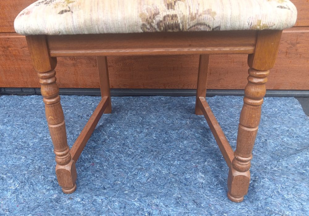 Zestaw 6 dębowych krzeseł