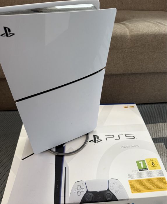 PS5 slim versao de disco com 1Tb disco