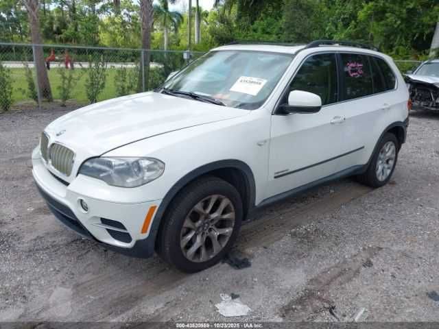 BMW   X5    2013