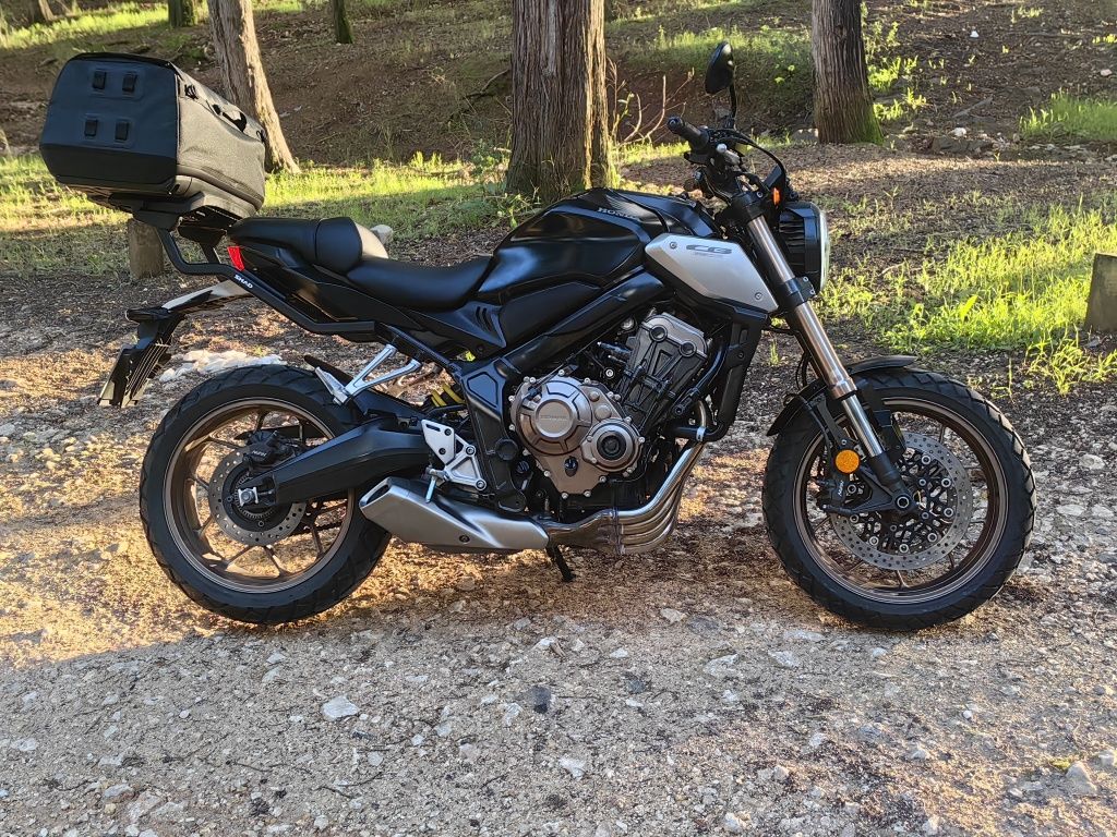 RESERVADA. Honda CB650r 2021 (novo modelo - actualização), versão ful