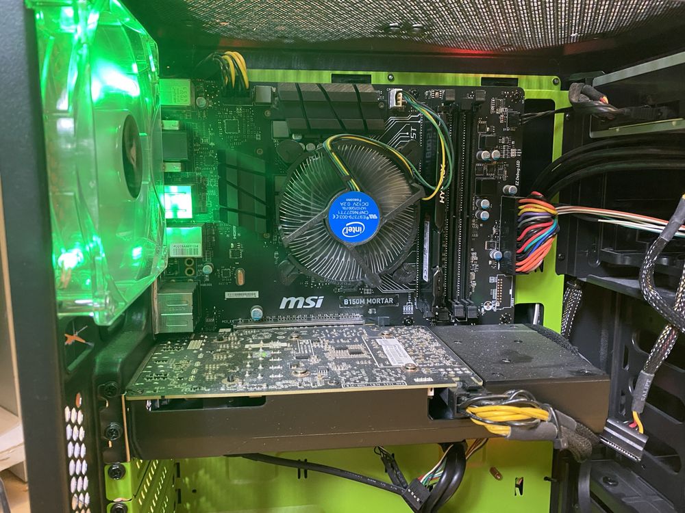 Komputer do gier Intel i5 6600, ram 8GB, grafika GTX 1060, SSD 460GB