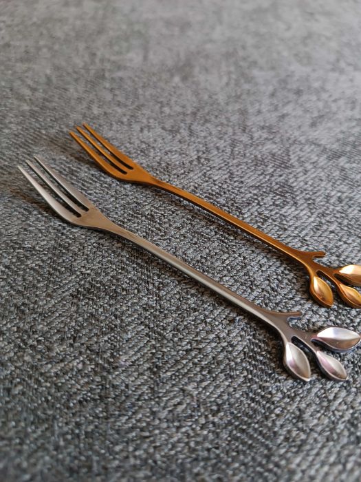 Декор для столу: стильні маленькі виделки для закусок і десертів!