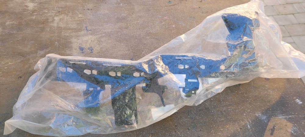 Subaru Кронштейн бампера переднего правый