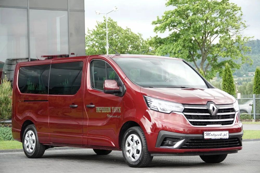 Renault TRAFIC III / BUS / 9 MIEJSC / 2022 ROK / PIERWSZY WŁAŚCICIEL / SERWISOWANY