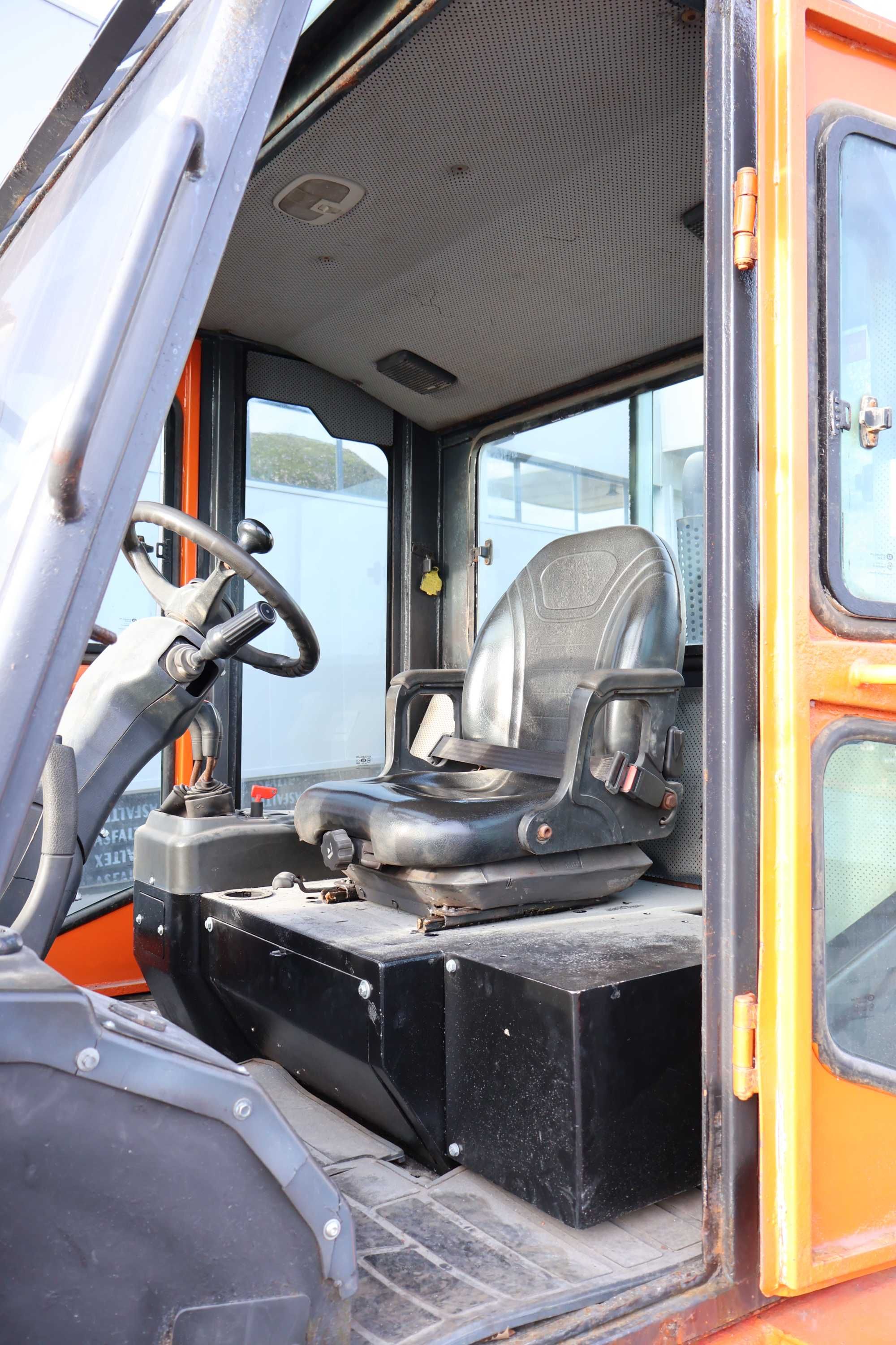 Empilhador DOOSAN D70S 7Ton