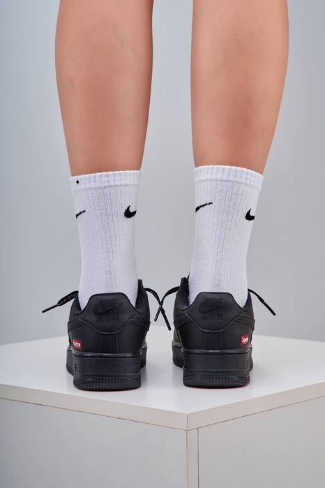 36-45 Nike Air Force 1 x Supreme Black