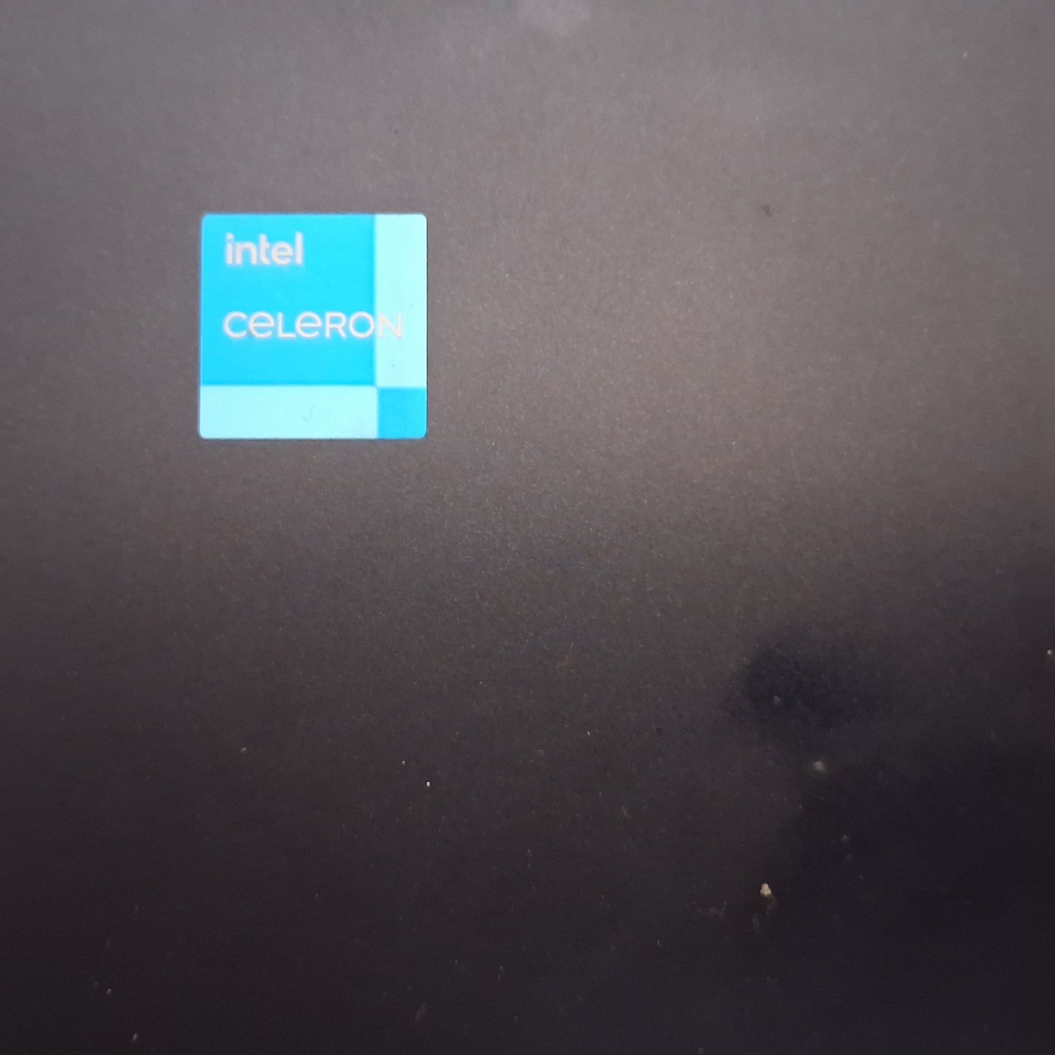 Laptop/Notebook AsusE510 Stan Idealny Włączony kilka razy na Windows11