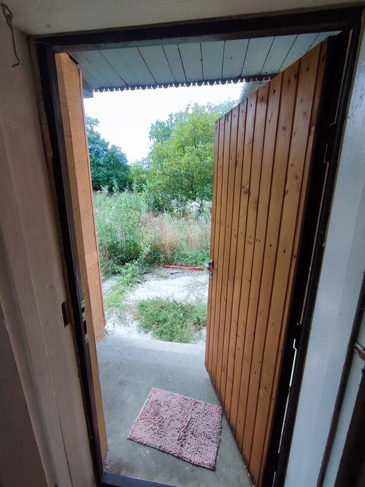 Продаж поруч з Франківськом житлового будинку 150 м2 та землі 39 сот