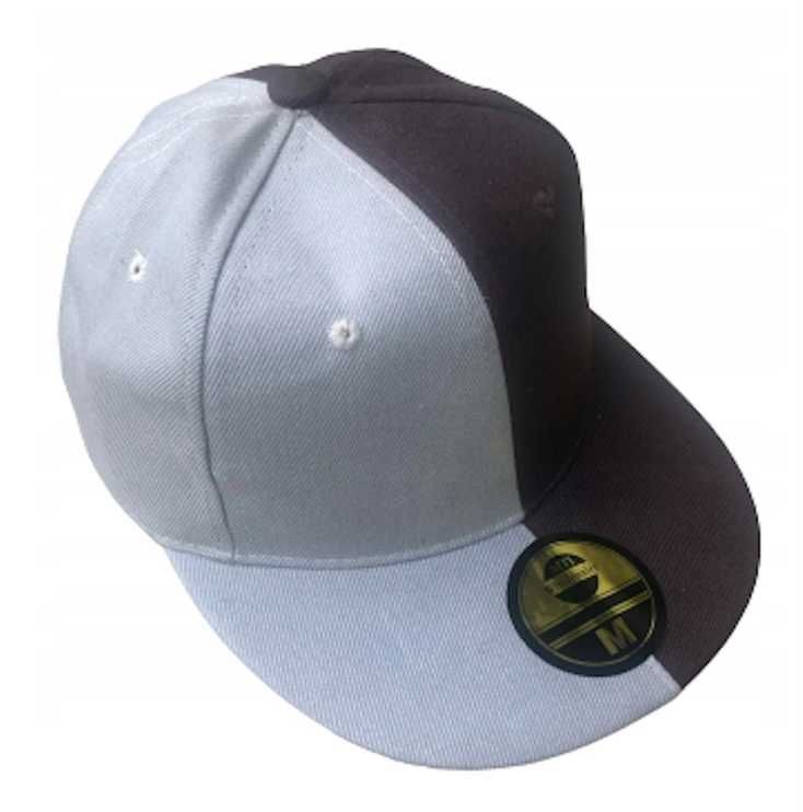 CZAPKA Z DASZKIEM snapback  r. M