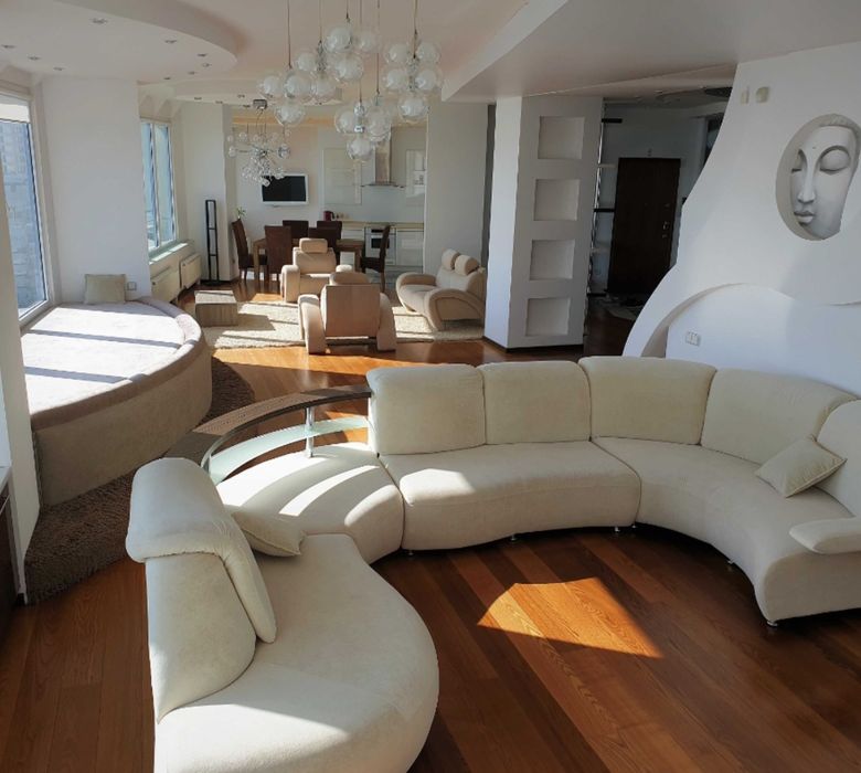 Аренда с террасой  Белый парус  паркинг видов