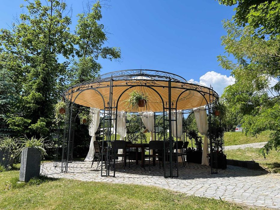 Altana metalowa okrągła