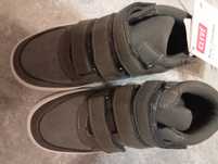 Buty wysokie rozmiar 32