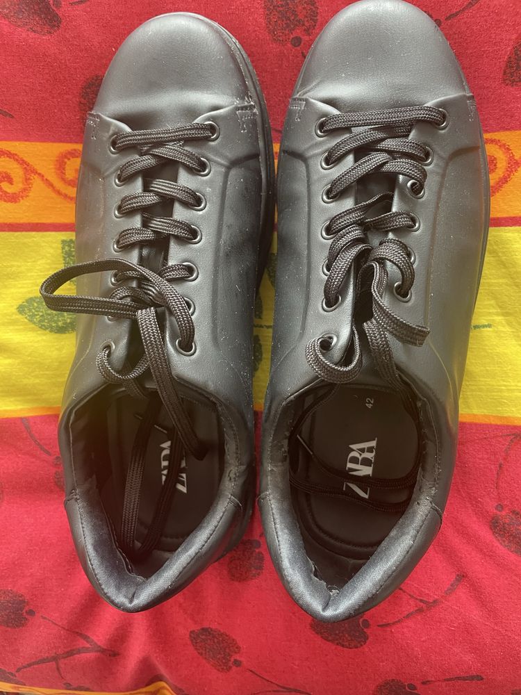 Tenis pretos numero 42 novos
