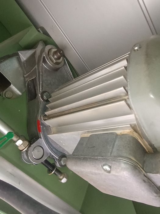 Mocna 4,2 kW Piła formatowa krajzega 400 volt stołowa cerkularka