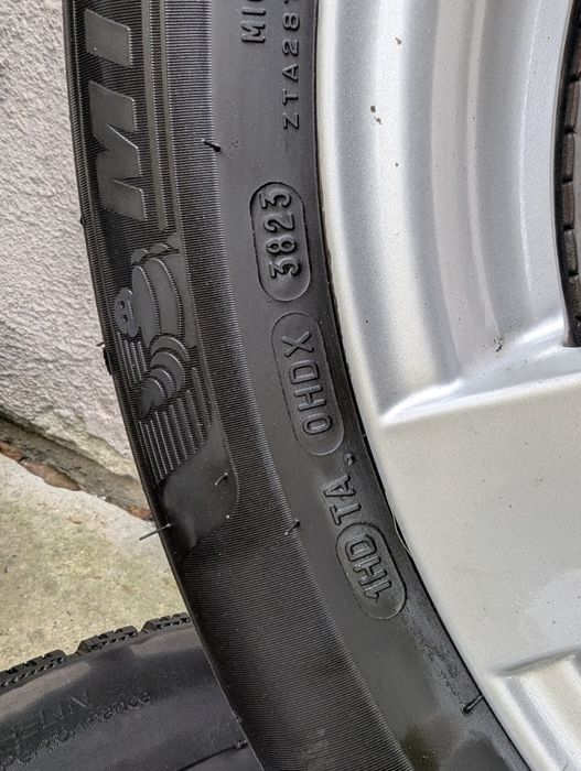 Резина, диски , колеса R16 Renault Zoe Michelin 2023 alpin 6