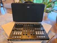 Kontroler Traktor S8 Native Instruments + torba UDG + Traktor pro 4