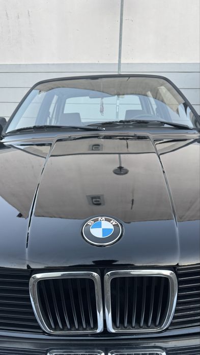 BMW E30 316 Clássico