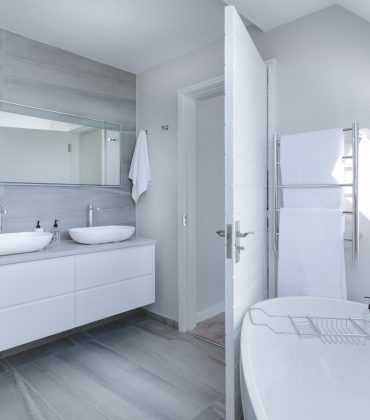 Malowanie Gładzie Panele Kafelkowanie Łazienki Hydraulika Elektryka