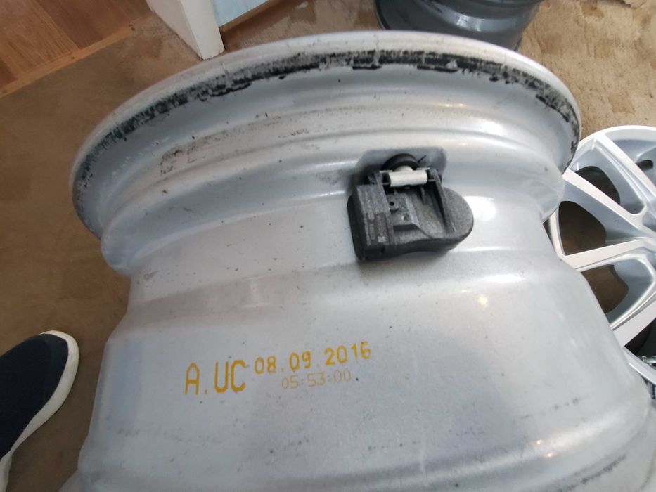 Диски 5 114,3 R16 Mitsubishi, 6,5J ET40, ЦО 67,1 з датчиками