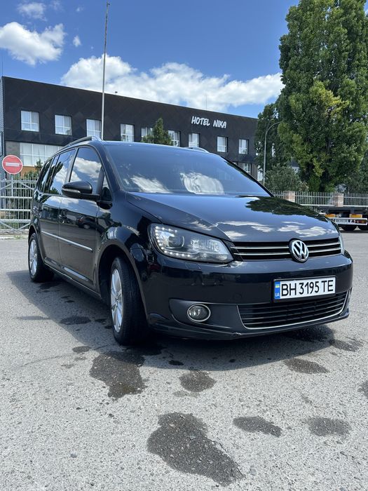 Volkswagen touran 2011 2.0 TDI