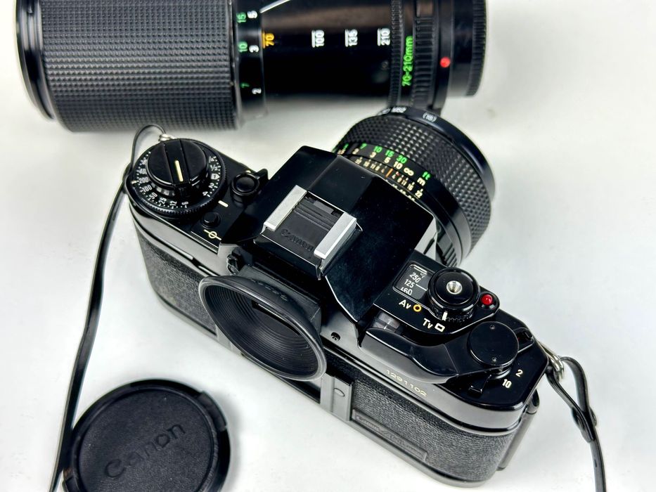 Canon A‑1 + FD 50 mm f/1.4 + FD 70–210 mm f/4 – pełny zestaw analogowy